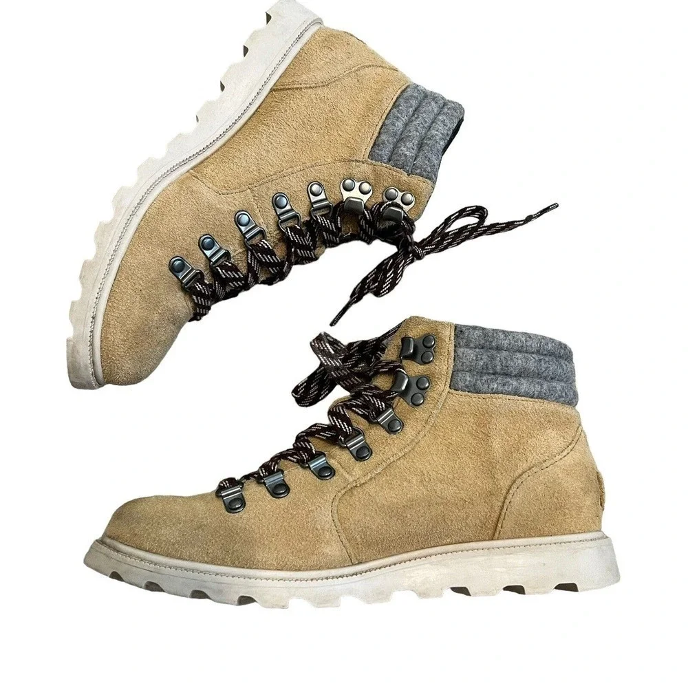 Sorel‎ Ainsley Conquest Hiking Boot Size 7 Oatmeal Tan Suede Leather Waterproof